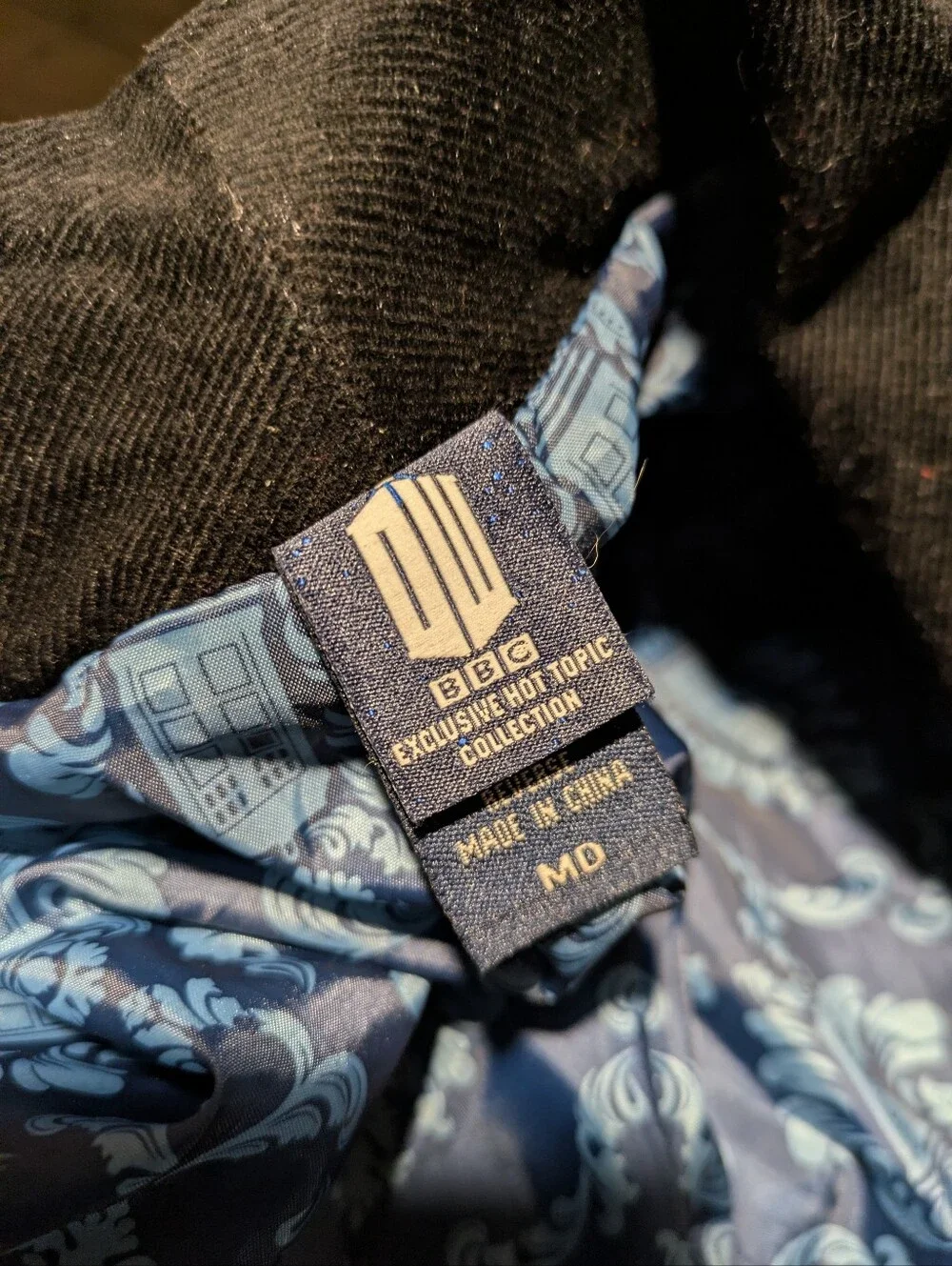 Dr. Who Corduroy trench coat - Picture 5 of 6